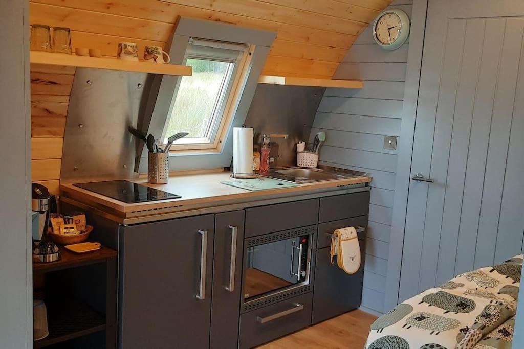 Dalrigh Pod * Onich